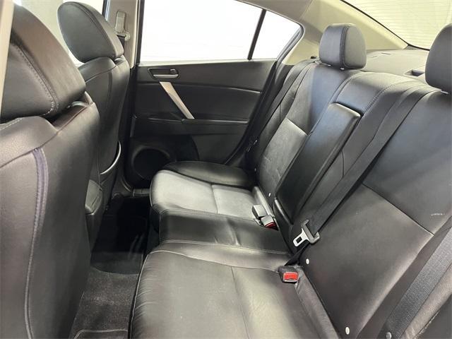 used 2013 Mazda Mazda3 car, priced at $5,555