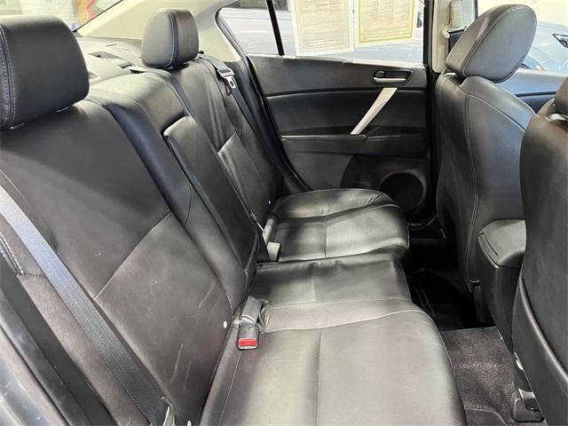 used 2013 Mazda Mazda3 car, priced at $5,555