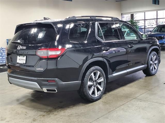 new 2025 Honda Pilot car, priced at $47,431