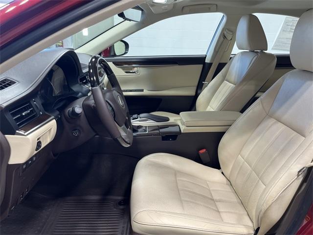 used 2016 Lexus ES 350 car, priced at $17,477