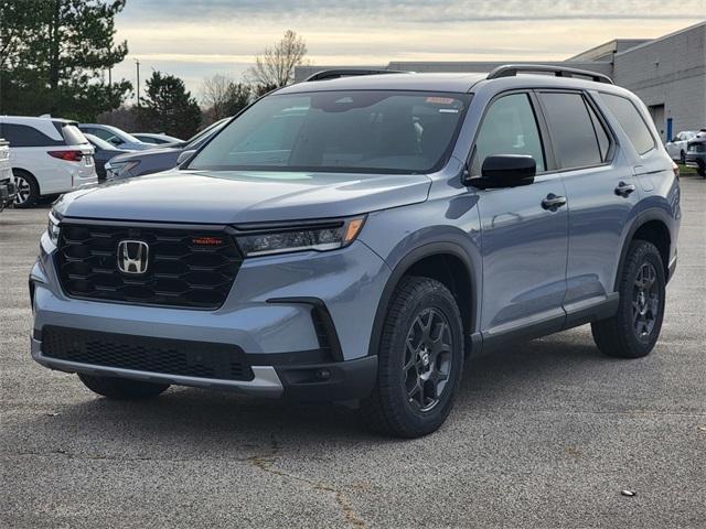 new 2025 Honda Pilot car, priced at $48,606