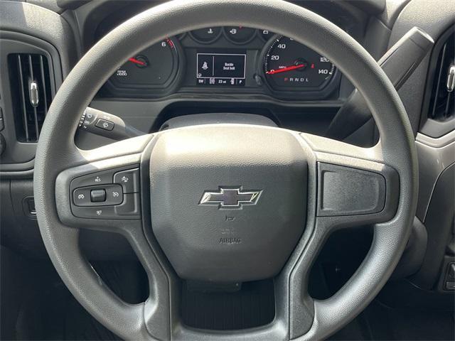 new 2025 Chevrolet Silverado 1500 car, priced at $49,949