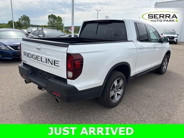 used 2024 Honda Ridgeline car, priced at $37,977
