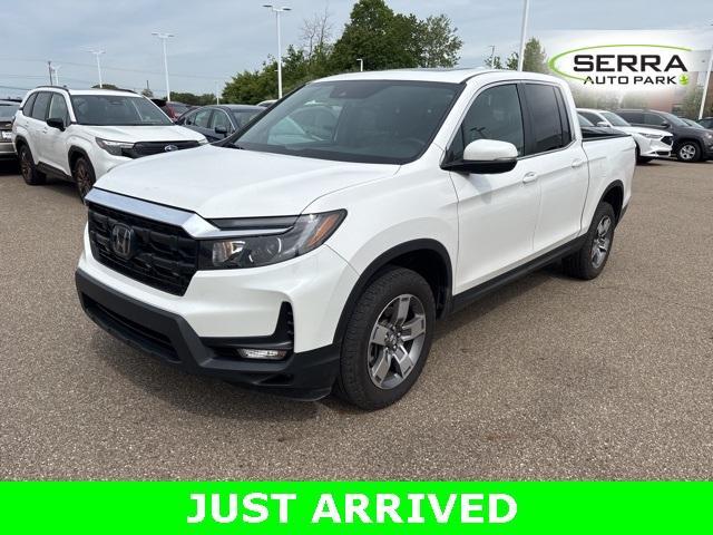 used 2024 Honda Ridgeline car, priced at $37,977