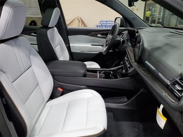 new 2025 Chevrolet Traverse car, priced at $54,277