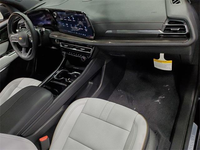 new 2025 Chevrolet Traverse car, priced at $54,277