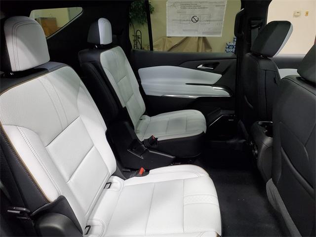 new 2025 Chevrolet Traverse car, priced at $54,277