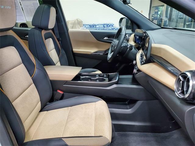 used 2025 Chevrolet Equinox car, priced at $33,977