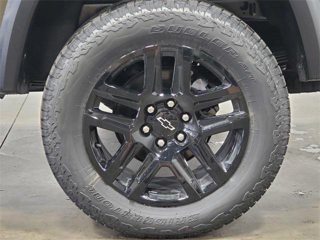 new 2025 Chevrolet Colorado car