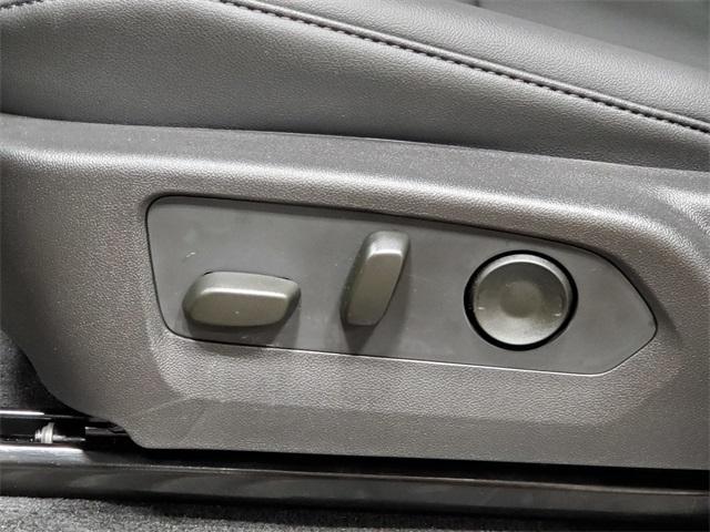 new 2025 Chevrolet Colorado car