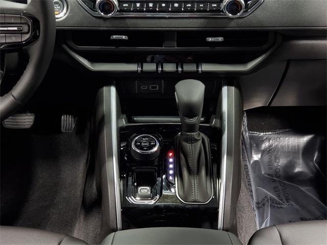 new 2025 Chevrolet Colorado car