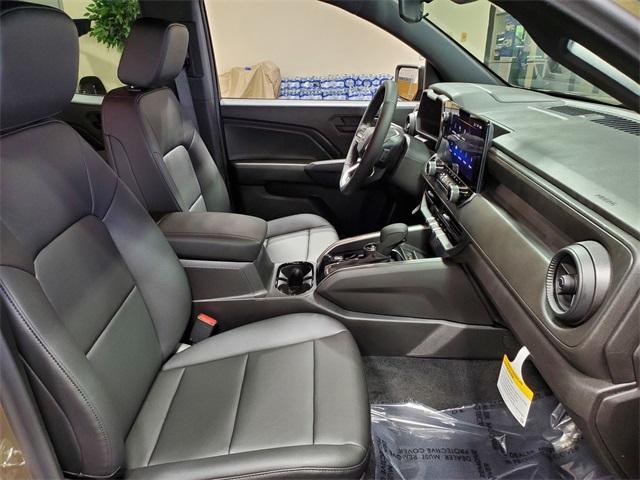 new 2025 Chevrolet Colorado car