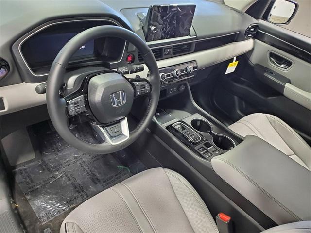 new 2025 Honda Pilot car, priced at $56,250