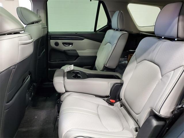 new 2025 Honda Pilot car, priced at $56,250