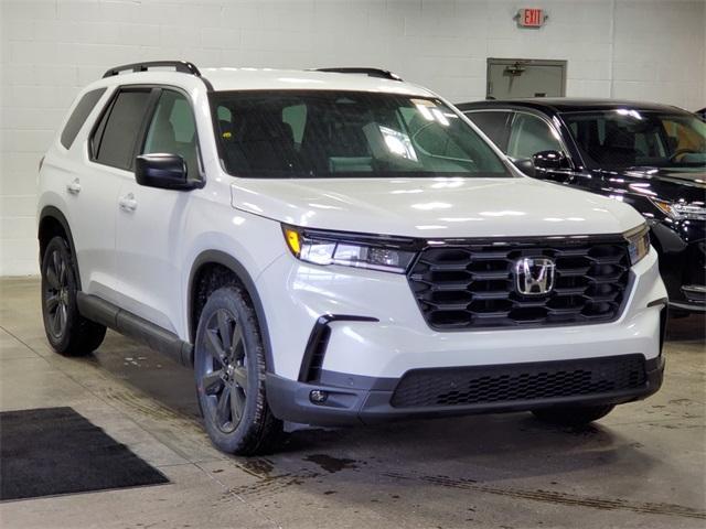 new 2025 Honda Pilot car, priced at $44,150