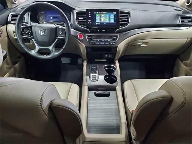 used 2022 Honda Pilot car, priced at $35,977