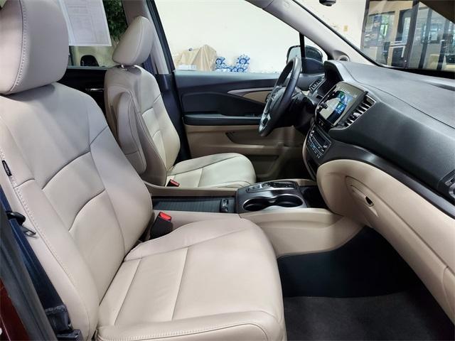 used 2022 Honda Pilot car, priced at $35,977