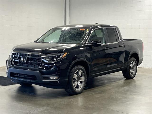 new 2025 Honda Ridgeline car, priced at $43,180