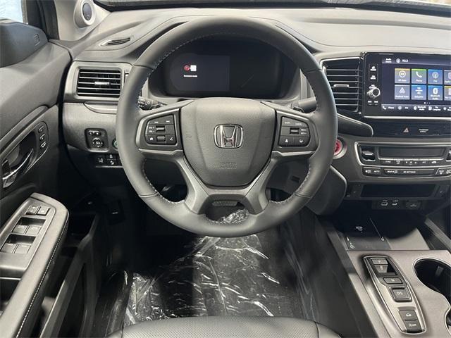 new 2025 Honda Ridgeline car, priced at $43,180