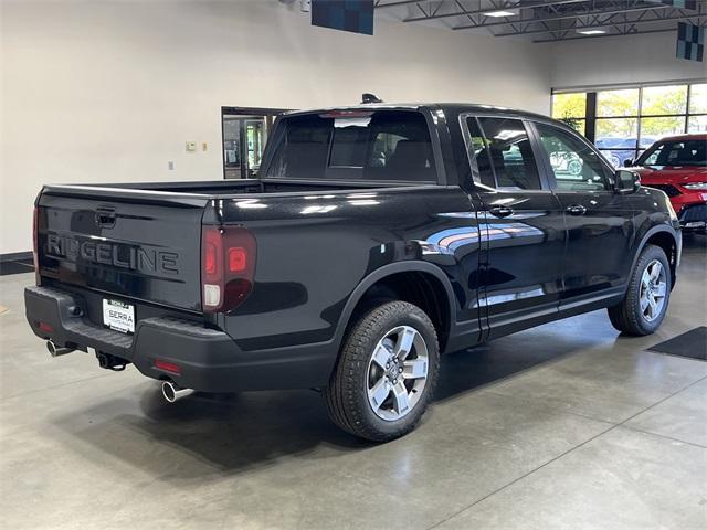 new 2025 Honda Ridgeline car, priced at $43,180