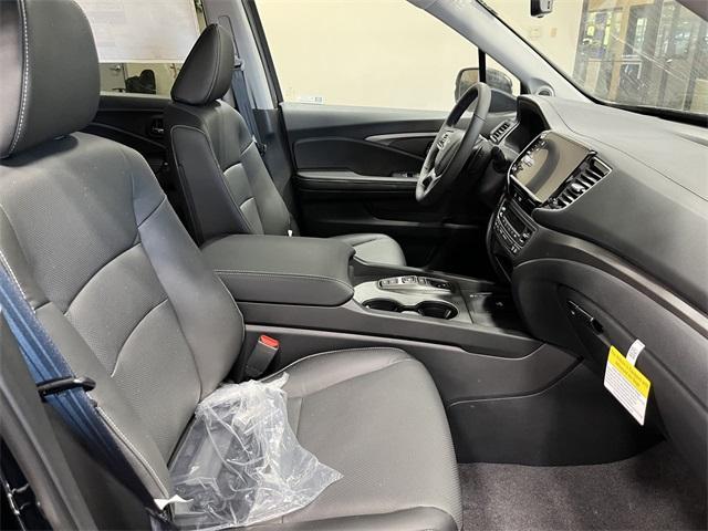 new 2025 Honda Ridgeline car, priced at $43,180