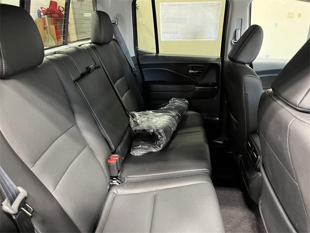 new 2025 Honda Ridgeline car, priced at $43,180