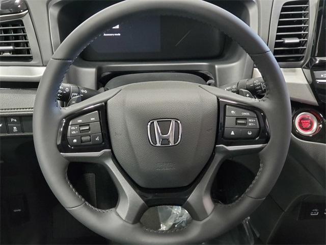 new 2025 Honda Odyssey car, priced at $44,948
