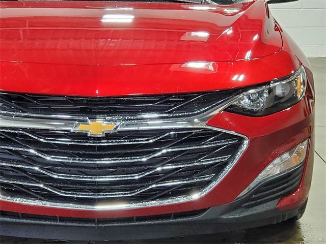 new 2024 Chevrolet Malibu car, priced at $24,757