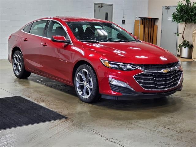 new 2024 Chevrolet Malibu car, priced at $25,257