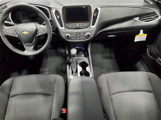 new 2024 Chevrolet Malibu car, priced at $25,257