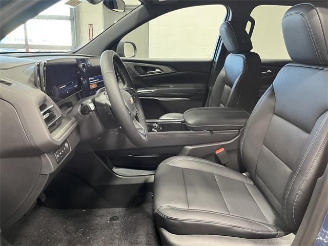 new 2026 Chevrolet Traverse car, priced at $45,994