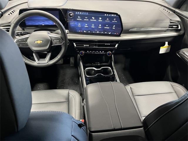 new 2026 Chevrolet Traverse car, priced at $45,994