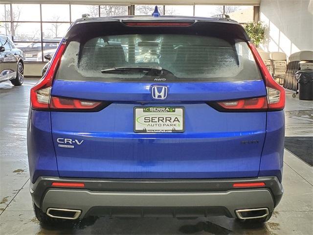 used 2025 Honda CR-V Hybrid car, priced at $38,477