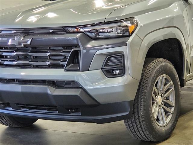 new 2025 Chevrolet Colorado car, priced at $44,550