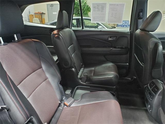 used 2022 Honda Pilot car, priced at $35,977