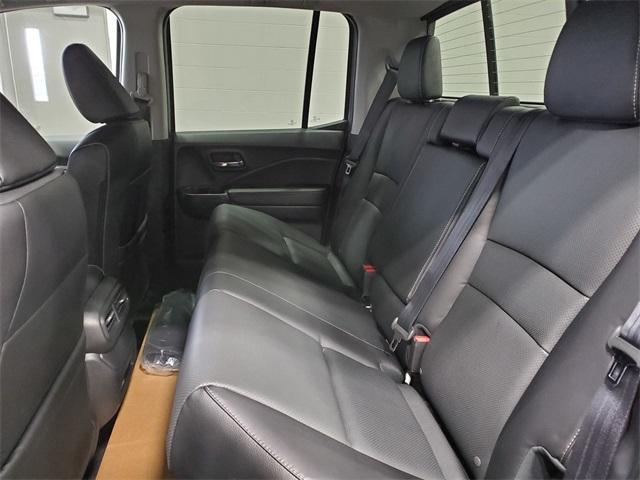 new 2025 Honda Ridgeline car, priced at $43,385