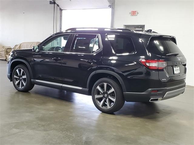new 2025 Honda Pilot car, priced at $48,774
