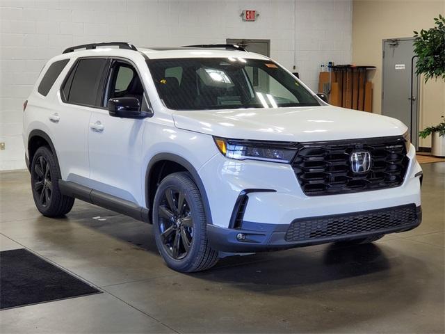 new 2025 Honda Pilot car, priced at $56,430