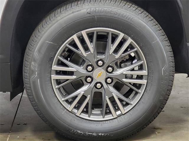 new 2025 Chevrolet Traverse car, priced at $40,647