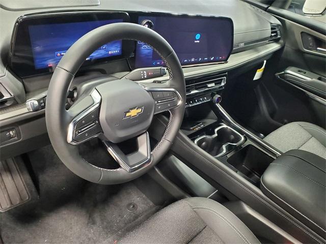 new 2025 Chevrolet Traverse car, priced at $40,647