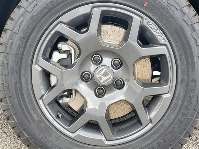 new 2025 Honda Pilot car, priced at $49,850