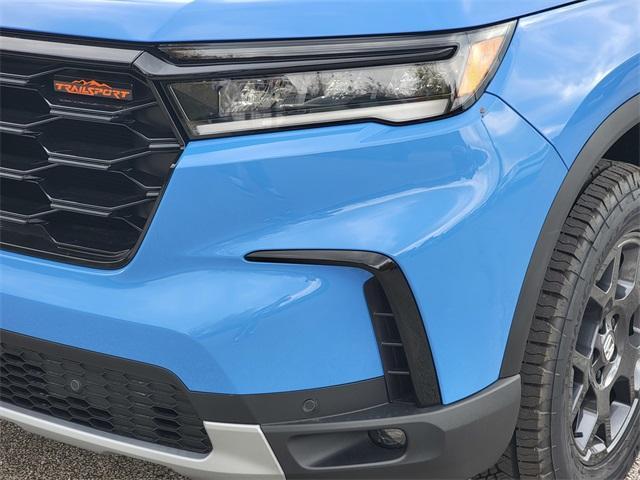 new 2025 Honda Pilot car, priced at $49,850