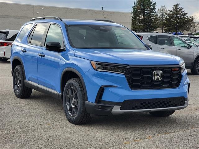 new 2025 Honda Pilot car, priced at $49,850