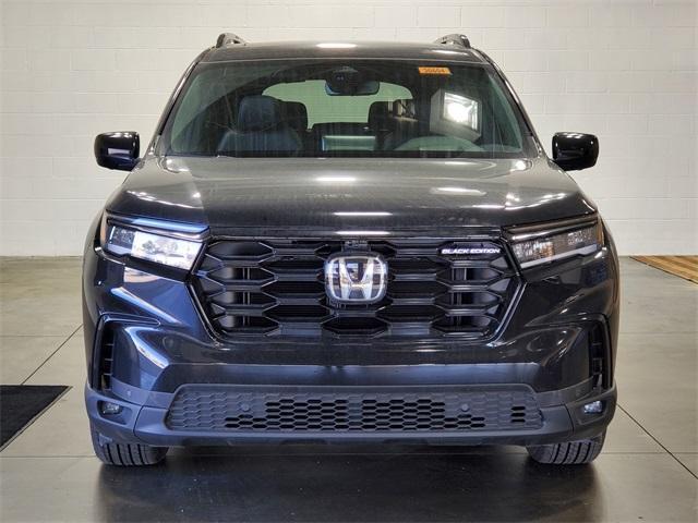 new 2025 Honda Pilot car, priced at $56,965