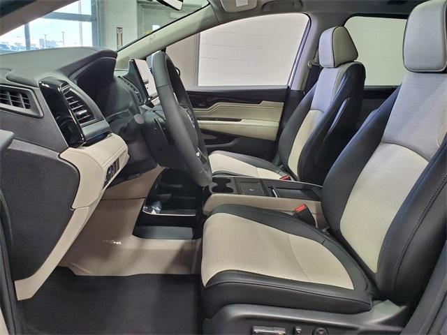 new 2025 Honda Odyssey car, priced at $52,275