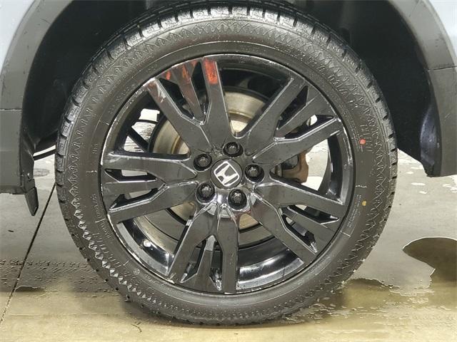 used 2022 Honda Pilot car, priced at $29,977