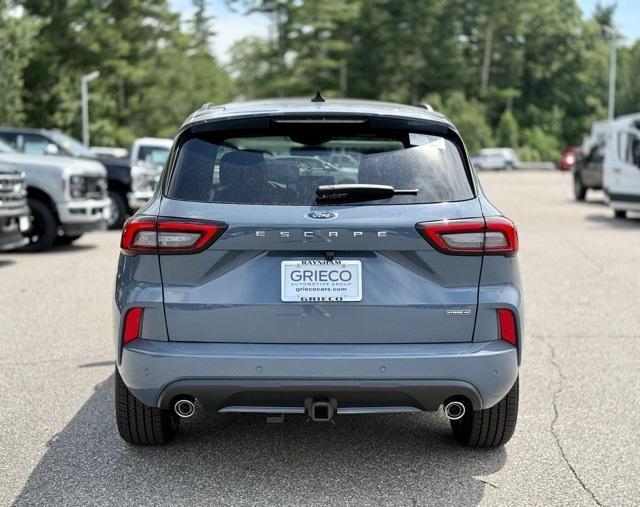new 2025 Ford Escape car, priced at $39,700