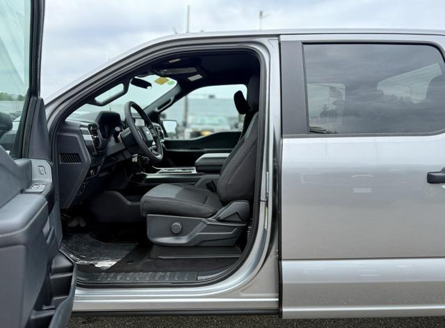 new 2025 Ford F-150 car, priced at $50,510