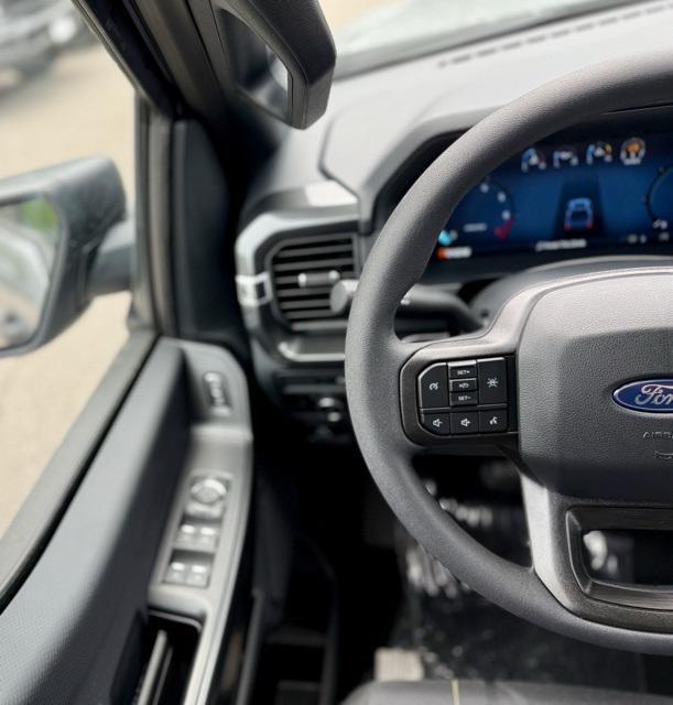 new 2025 Ford F-150 car, priced at $50,510