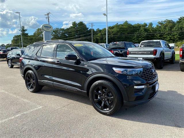 used 2022 Ford Explorer car, priced at $28,000